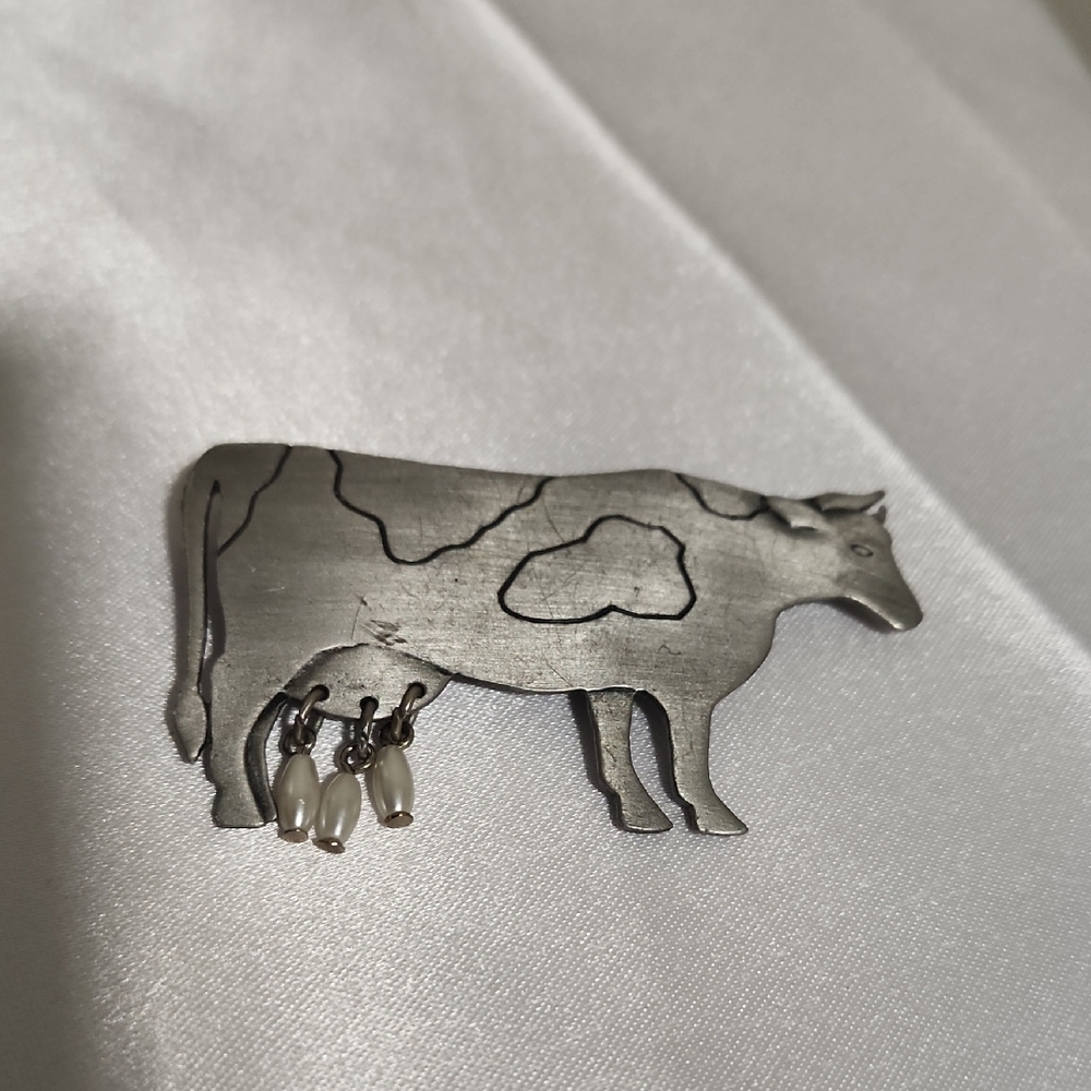 Vintage Cow Brooch with Pearl Accents Stamped JJ